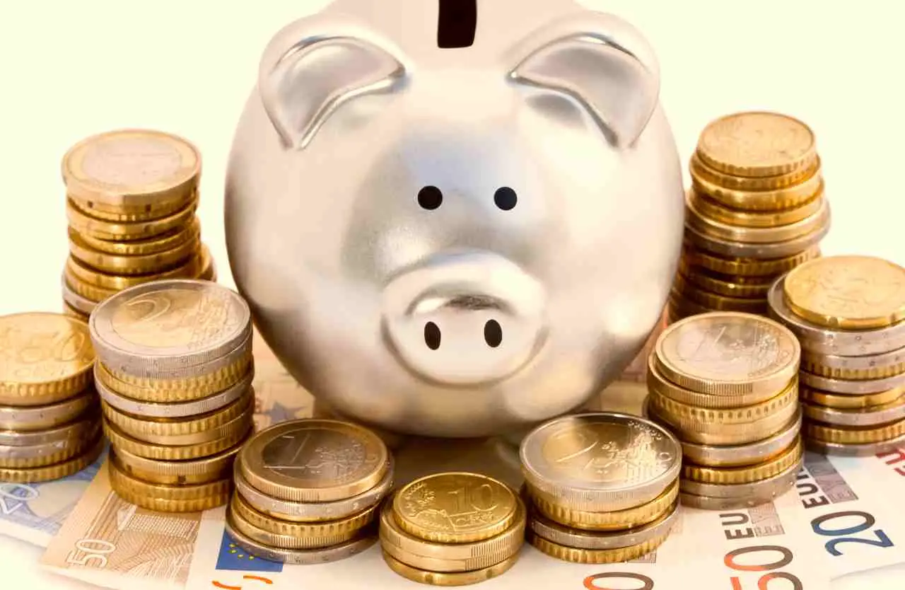 Solo questa piccola percentuale di italiani guadagna più di 100.000 euro: la verità sorprendente